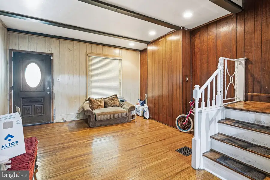 1549 N Robinson St, Philadelphia, PA 19151 - #2