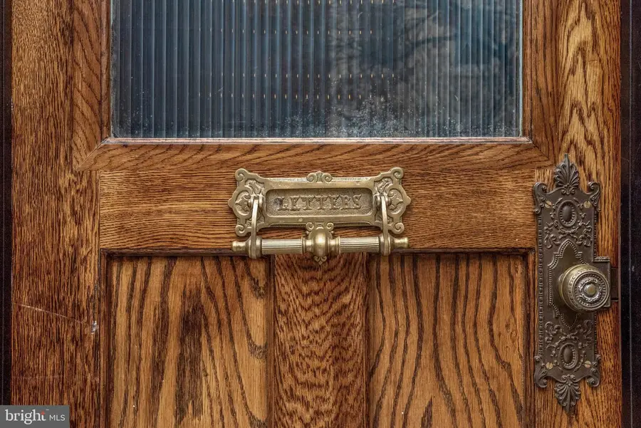 2729 Cambridge St, Philadelphia, PA 19130 - #3