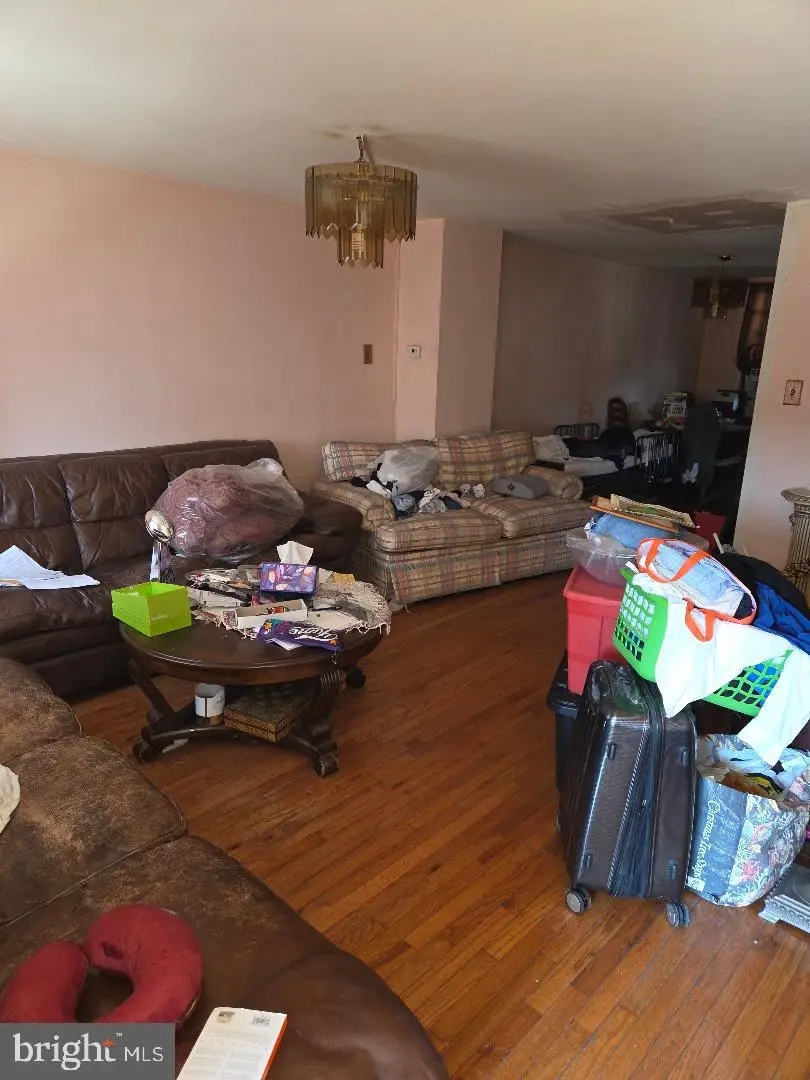 6340 Calvert St, Philadelphia, PA 19149 - #2