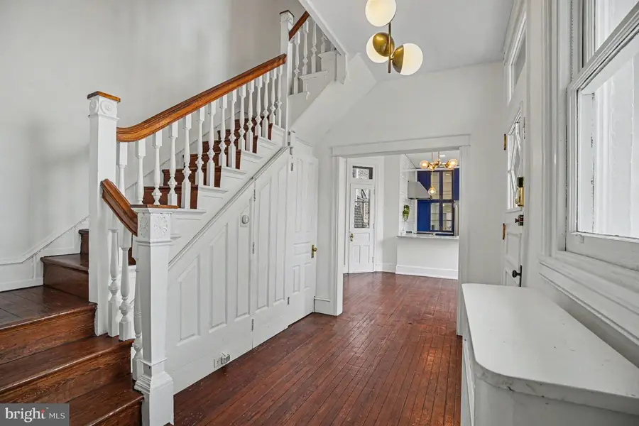 894 N 25th St, Philadelphia, PA 19130 - #3