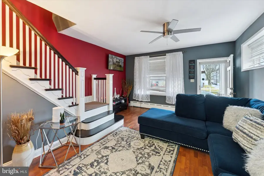 7200 Claridge St, Philadelphia, PA 19111 - #2