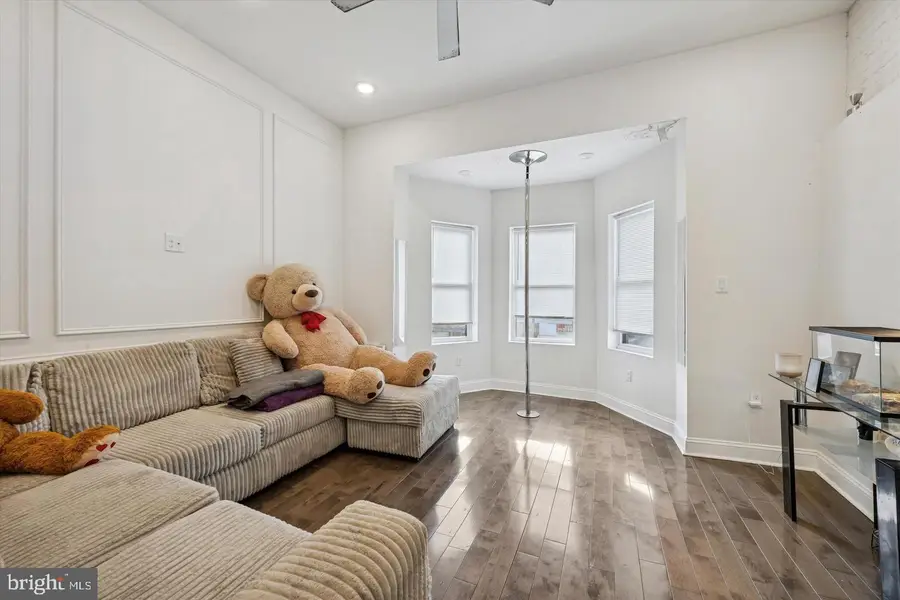 5227-00 Walnut St, Philadelphia, PA 19139 - #2