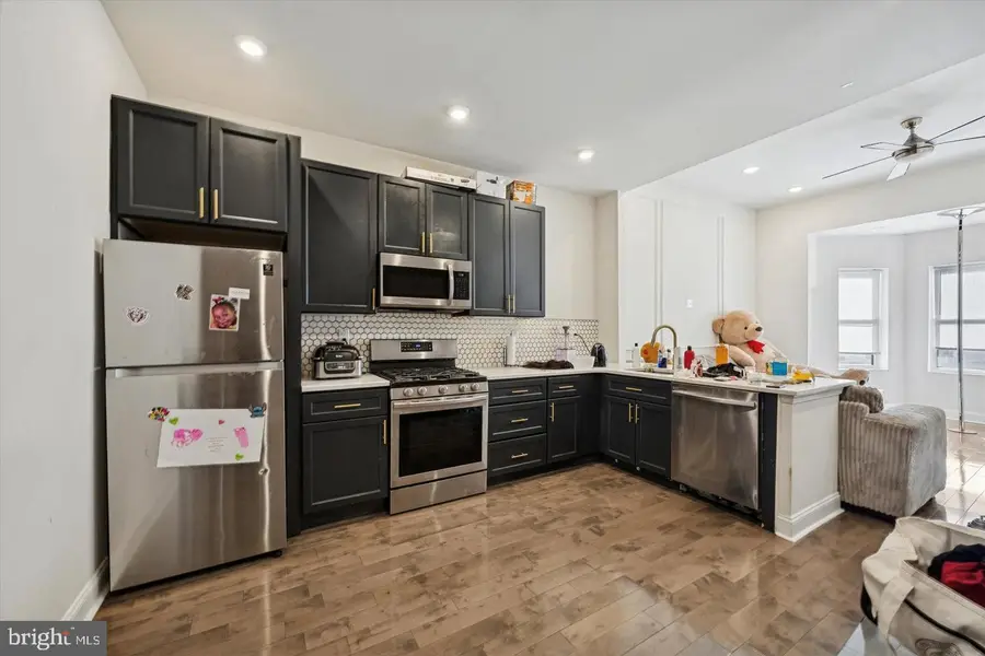 5227-00 Walnut St, Philadelphia, PA 19139 - #3