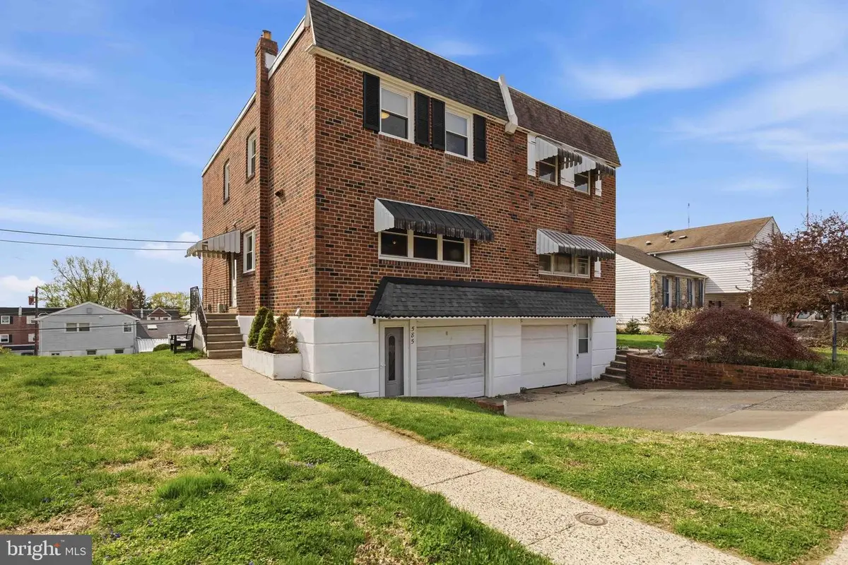 585 Wigard Ave, Philadelphia, PA 19128 - #1