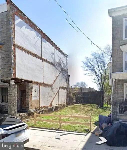 172 W Seymour St, Philadelphia, PA 19144 - #1