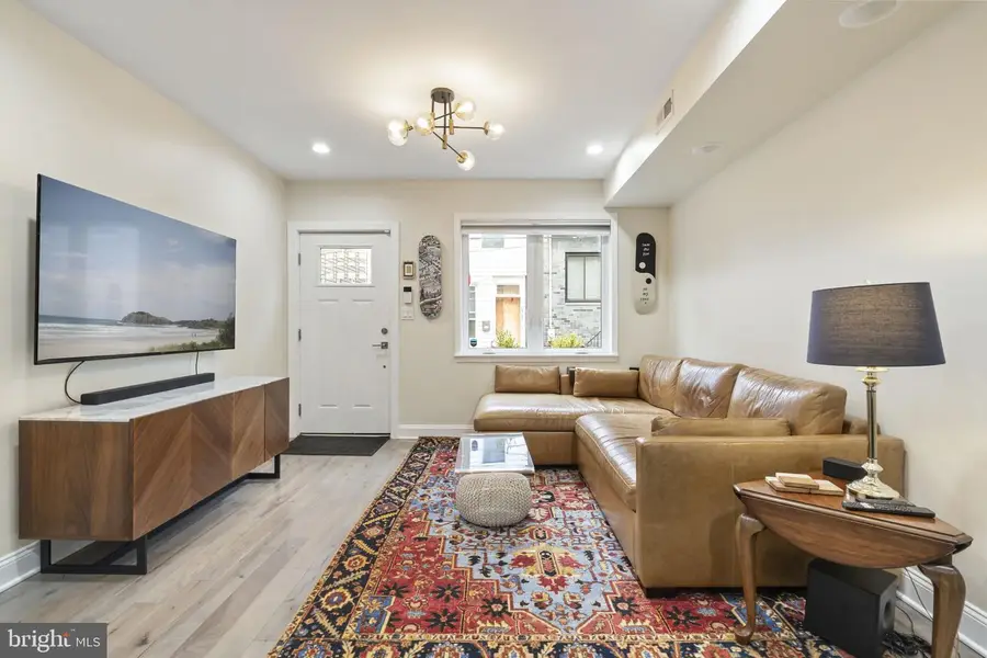 1334 S Bancroft St, Philadelphia, PA 19146 - #3