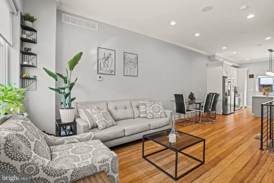 1751 S Taylor St, Philadelphia, PA 19145 - #2