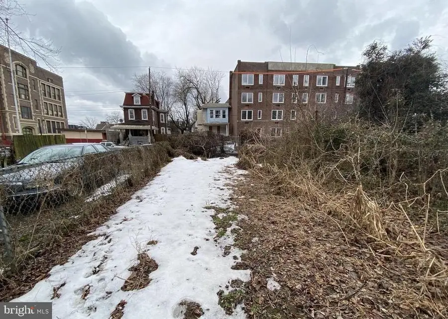 5829 N 13th St, Philadelphia, PA 19141 - #2