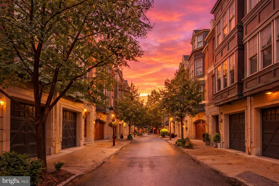 220 Gaskill St, Philadelphia, PA 19147 - #2