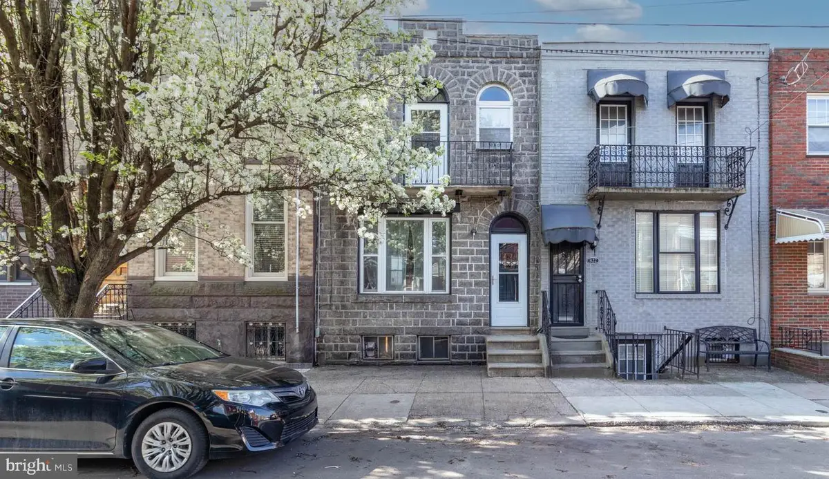 820 Tasker St, Philadelphia, PA 19148 - #1