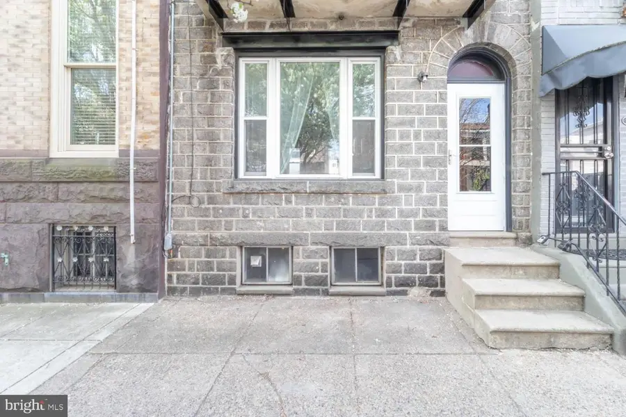 820 Tasker St, Philadelphia, PA 19148 - #2