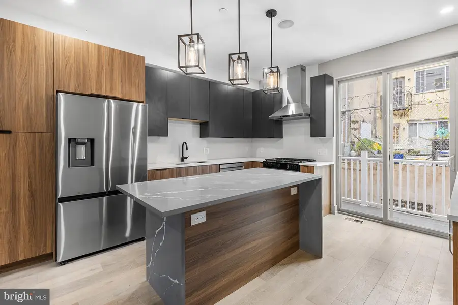 2340 Alter St, Philadelphia, PA 19146 - #2