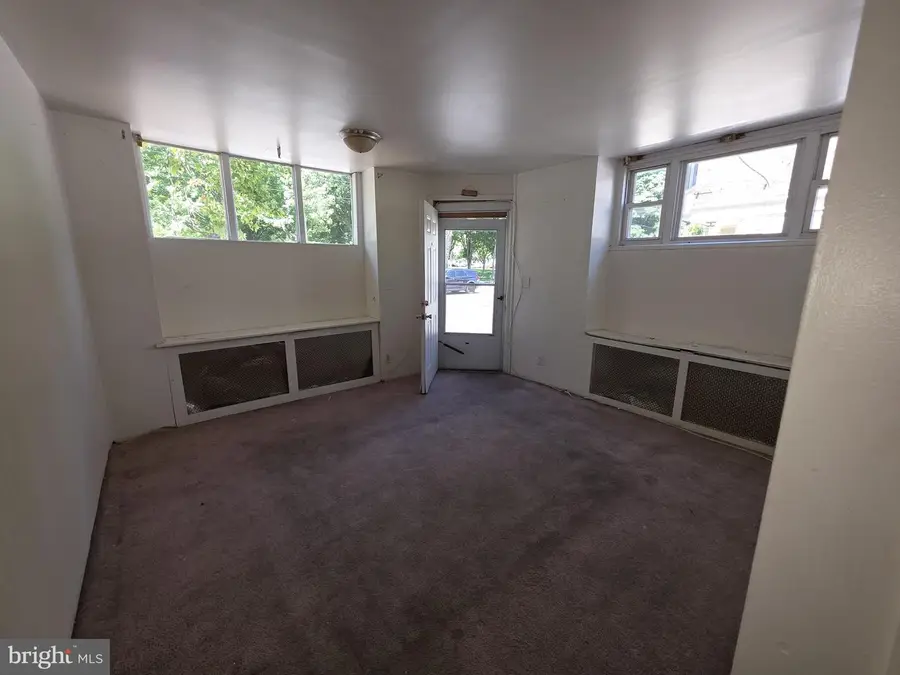 5828 W Girard Ave, Philadelphia, PA 19131 - #2