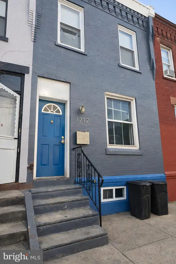 1712 N Bailey St, PHILADELPHIA, PA 19121