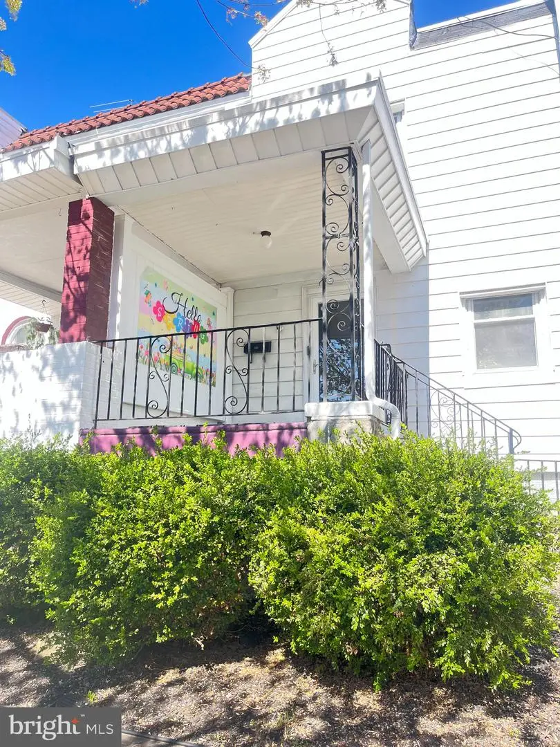 1061 Edgemore Rd, Philadelphia, PA 19151 - #2