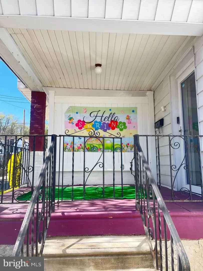 1061 Edgemore Rd, Philadelphia, PA 19151 - #3