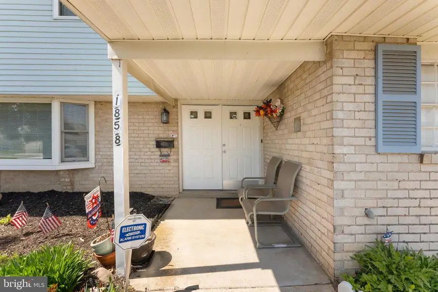 1858 Greymont St, Philadelphia, PA 19116 - #3