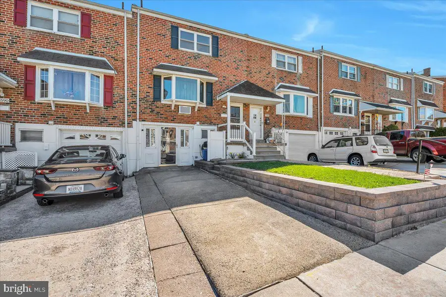 3588 Brookview Rd, Philadelphia, PA 19154 - #2