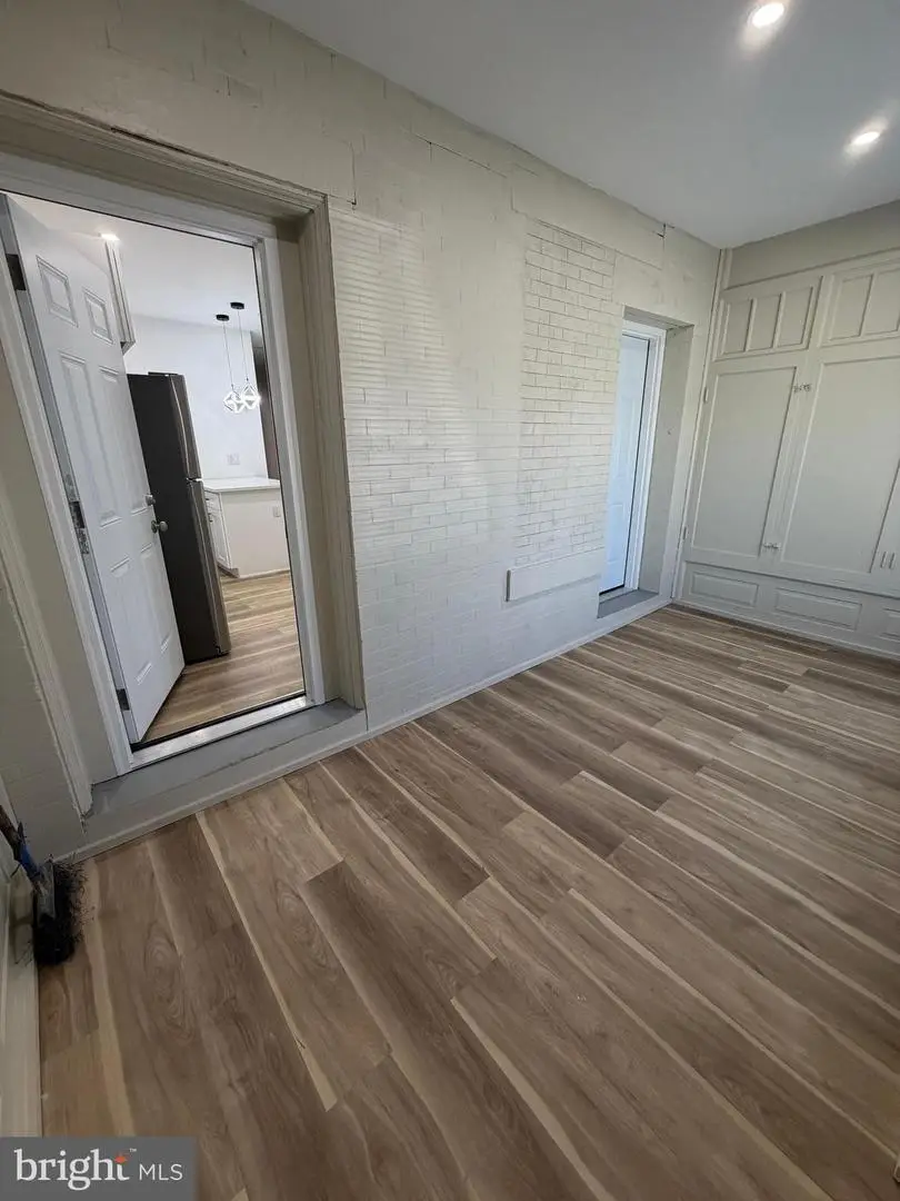 6112 Walnut St, Philadelphia, PA 19139 - #2