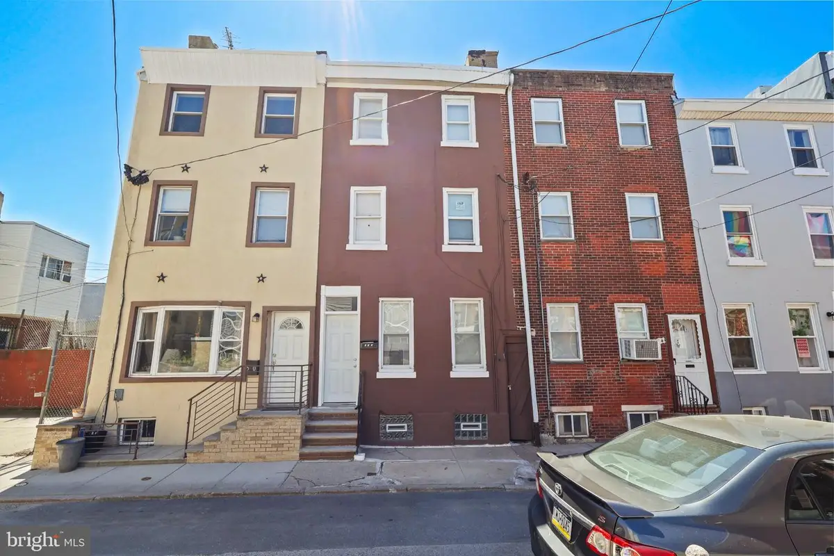 502 Mountain St, Philadelphia, PA 19148 - #1