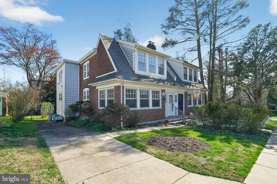 449 Flamingo St, Philadelphia, PA 19128 - #2