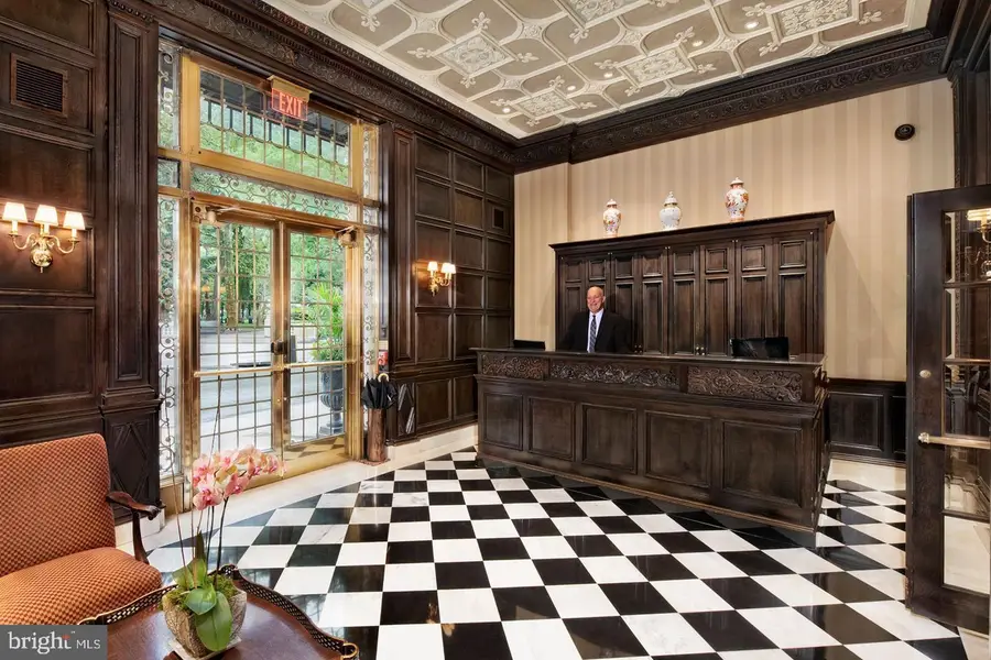 237 S 18th St #16defg, Philadelphia, PA 19103 - #3