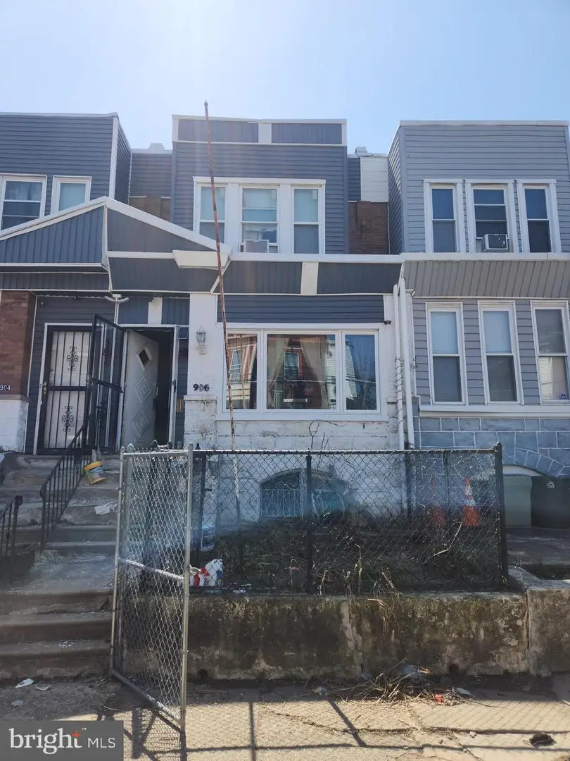 906 W Rockland St, Philadelphia, PA 19141 - #1