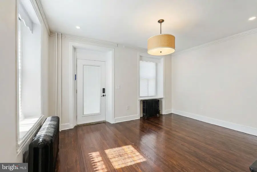 332 W Queen Ln, Philadelphia, PA 19144 - #3