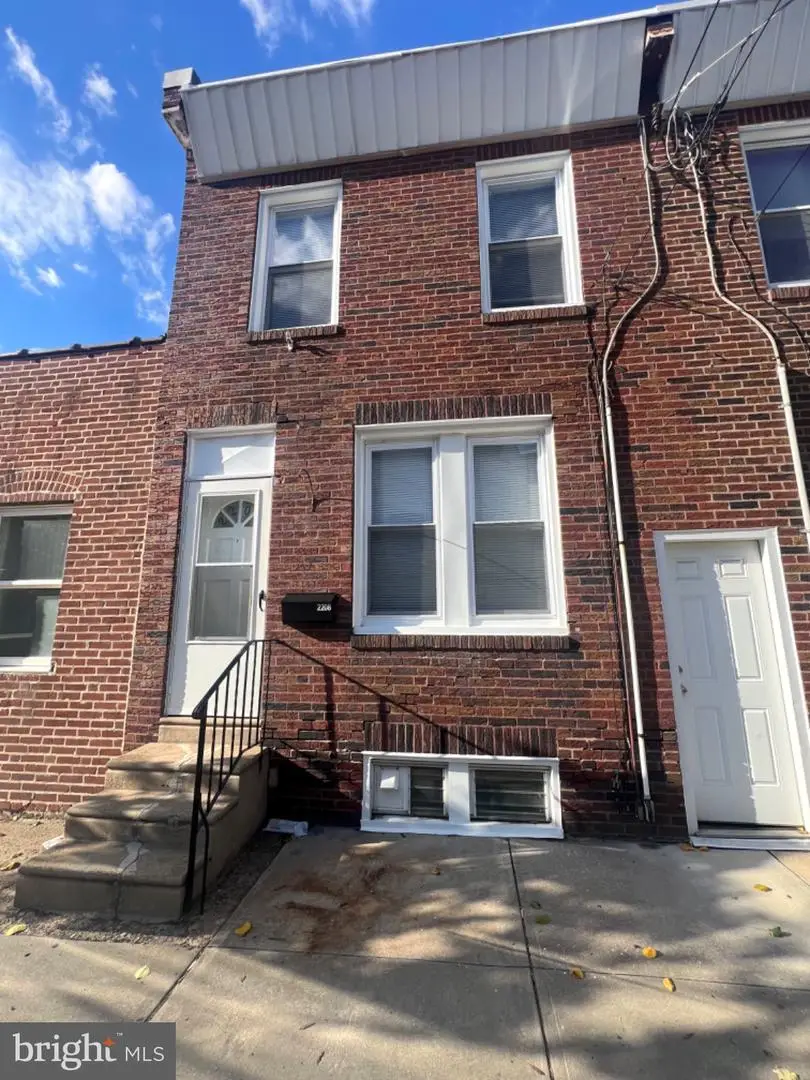 2208 Gaul St, Philadelphia, PA 19125 - #2