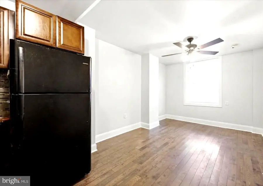 546 S Salford St, Philadelphia, PA 19143 - #2