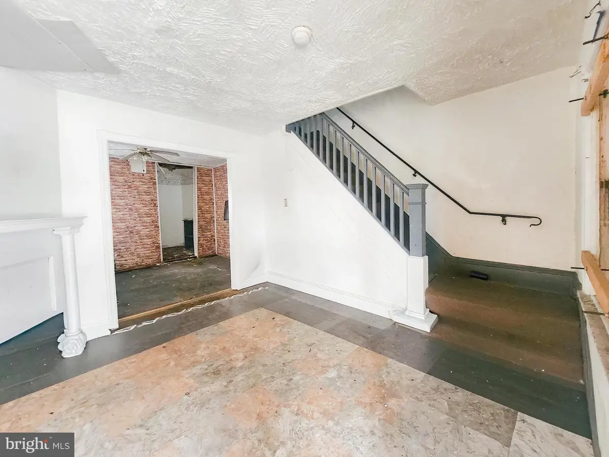 308 N 59th St, Philadelphia, PA 19139 - #1