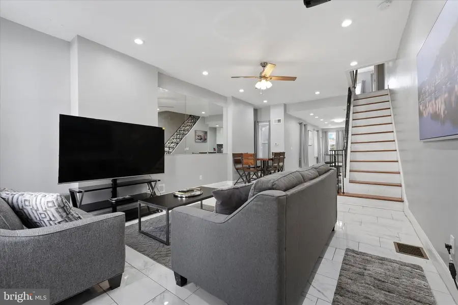 2057 N Franklin St, Philadelphia, PA 19122 - #2