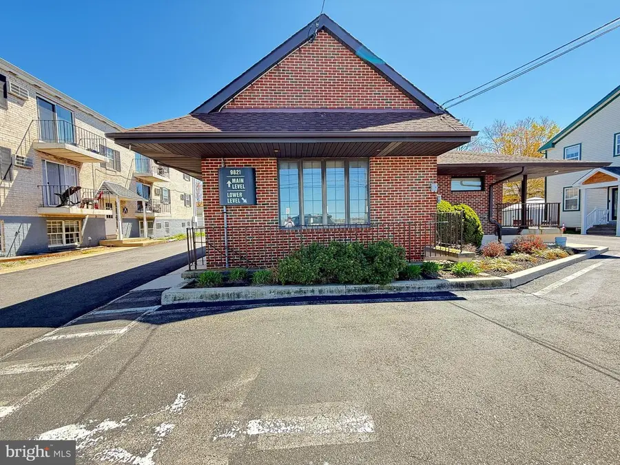 9821 Academy Rd, Philadelphia, PA 19114 - #3