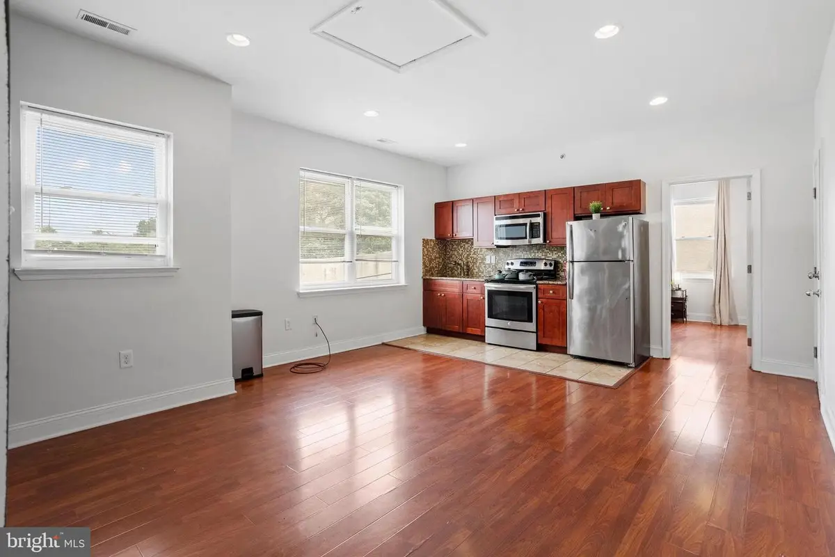 2255 N 12th St, Philadelphia, PA 19133 - #1