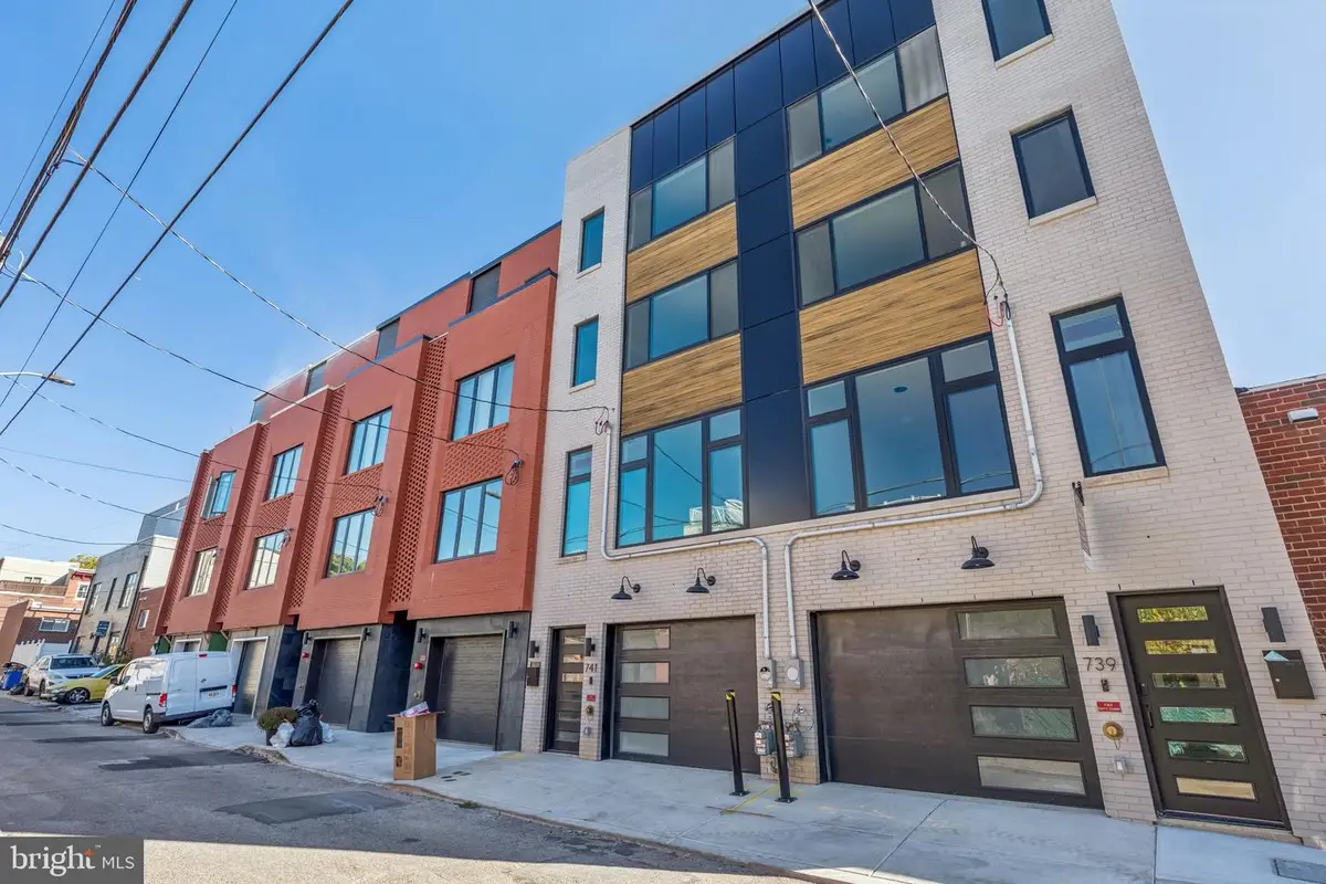 739 N Capitol St, Philadelphia, PA 19130 - #1