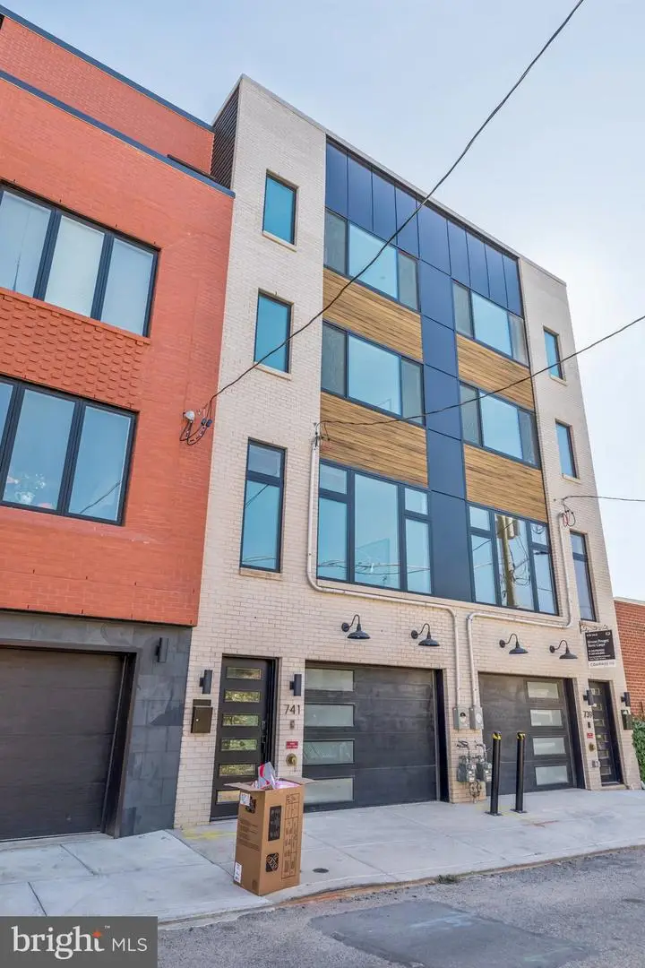 739 N Capitol St, Philadelphia, PA 19130 - #2