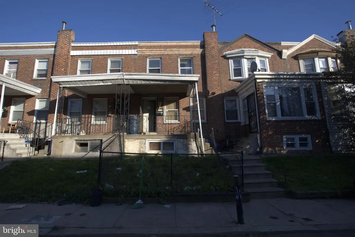 6538 Theodore St, Philadelphia, PA 19142 - #1