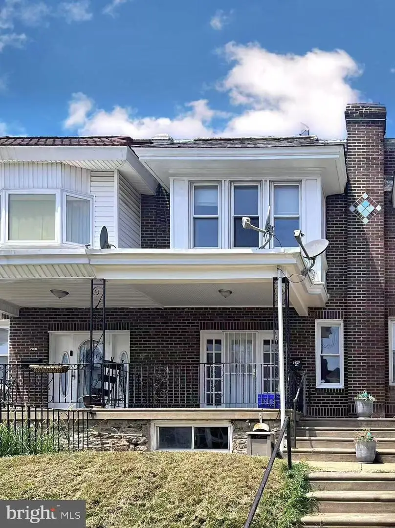7208 Glenloch St, Philadelphia, PA 19135 - #1