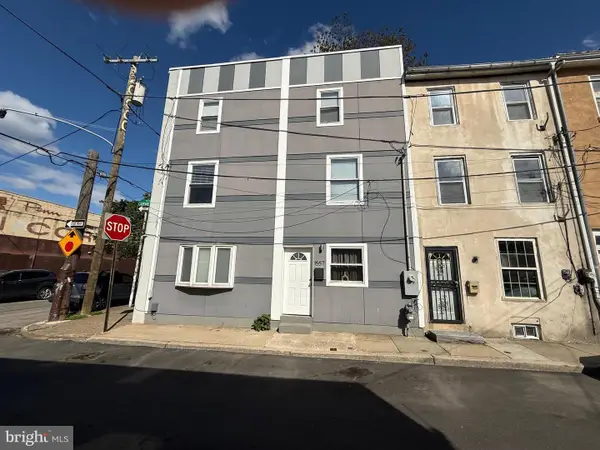 1557 N Orkney St, PHILADELPHIA, PA 19122