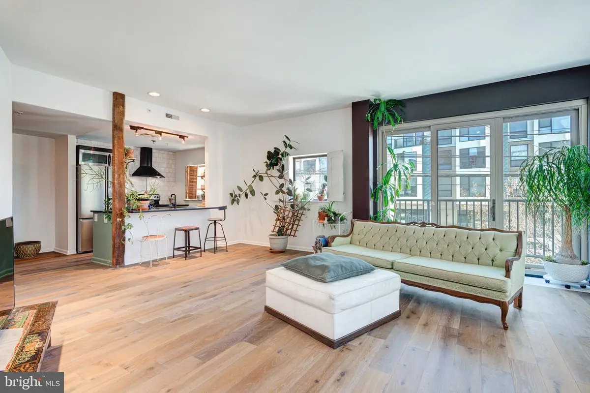 837 N 2nd St #202, Philadelphia, PA 19123 - #1