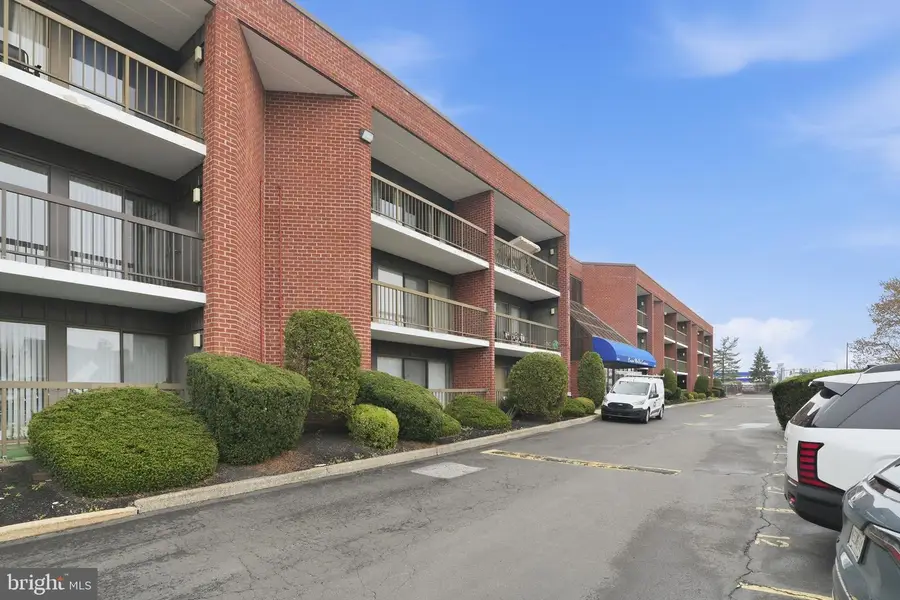 2131 Welsh Rd #312, Philadelphia, PA 19115 - #3