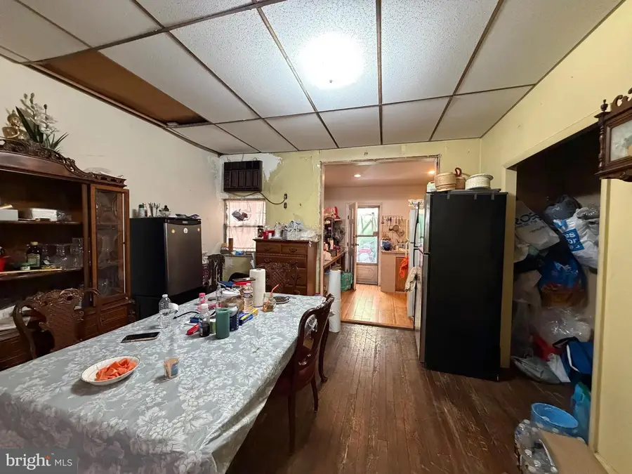 2033 S Bonsall St, Philadelphia, PA 19145 - #3