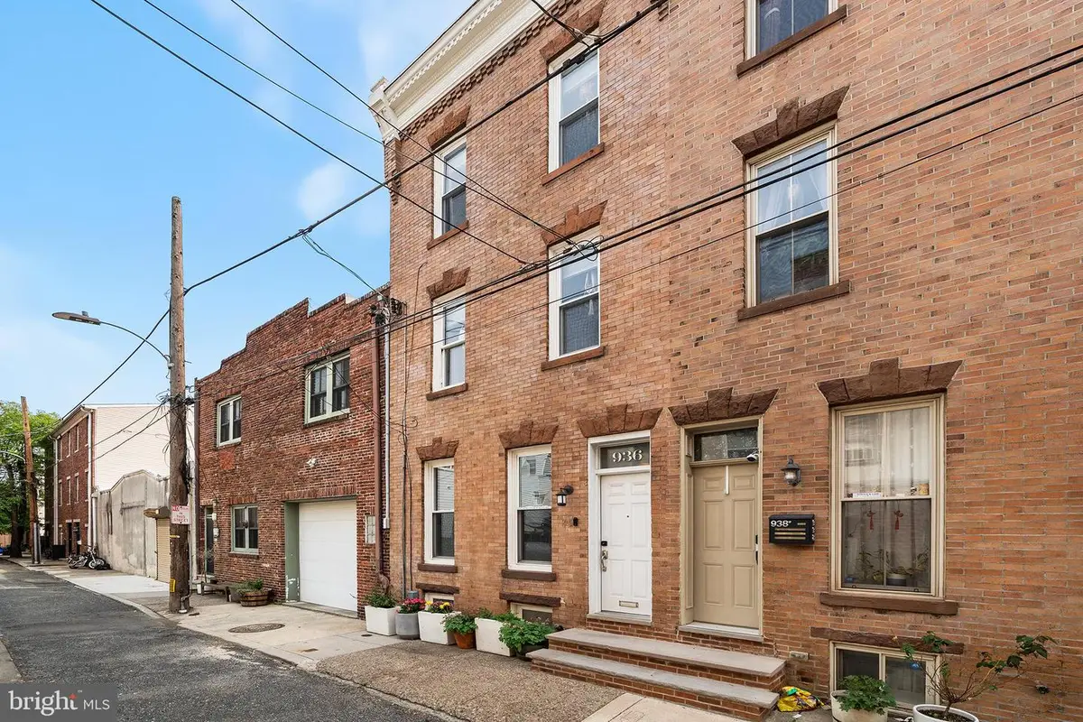 936 Hall St, Philadelphia, PA 19147 - #1