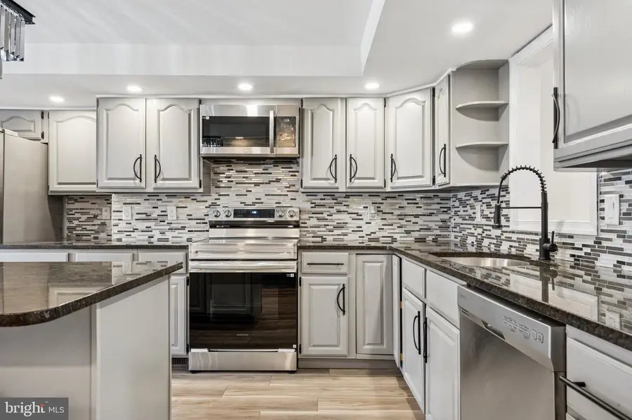 15014 Theresa Dr, Philadelphia, PA 19116 - #3