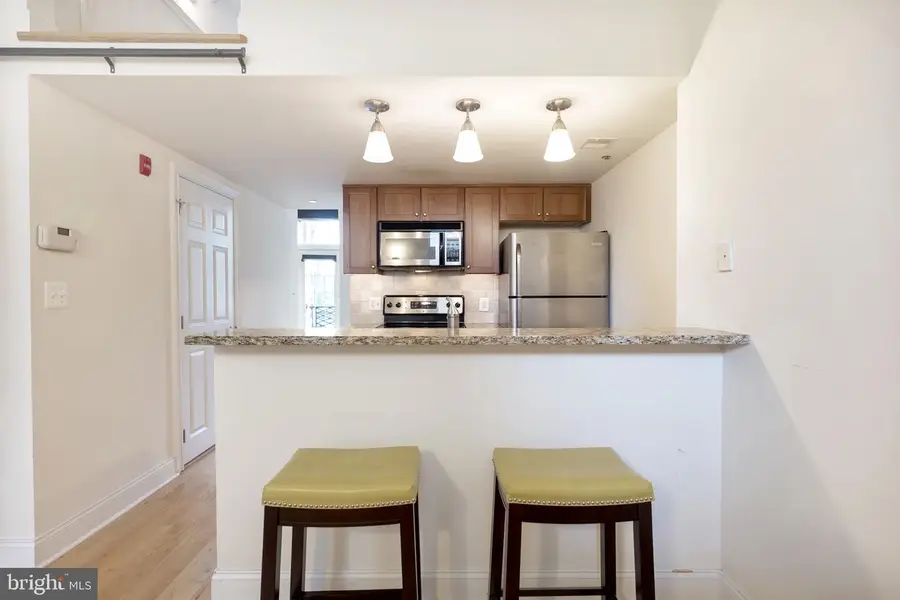 1 Academy Cir #204, Philadelphia, PA 19146 - #3