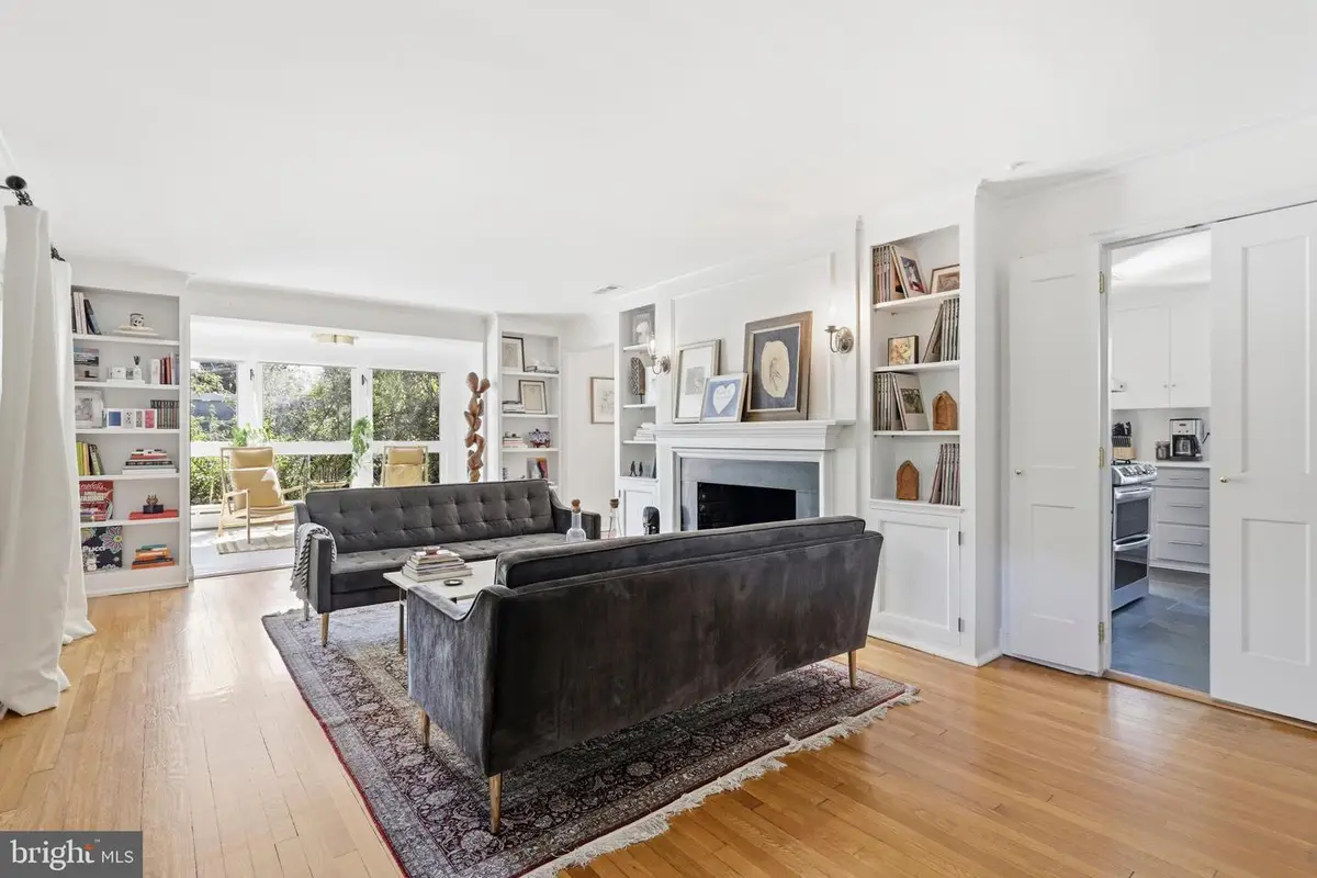 155 Rex Ave, Philadelphia, PA 19118 - #1