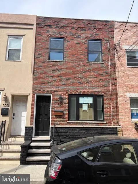 321 Emily St, Philadelphia, PA 19148 - #1