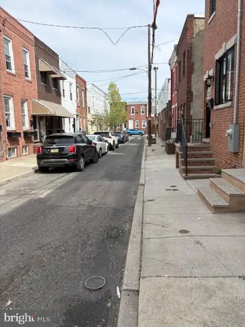 321 Emily St, Philadelphia, PA 19148 - #2