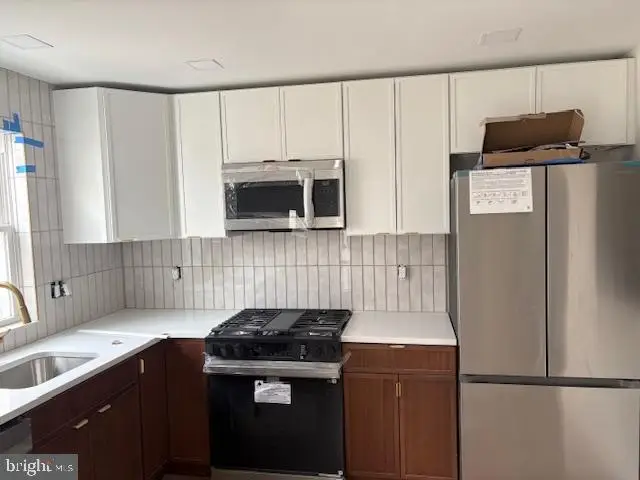 321 Emily St, Philadelphia, PA 19148 - #3