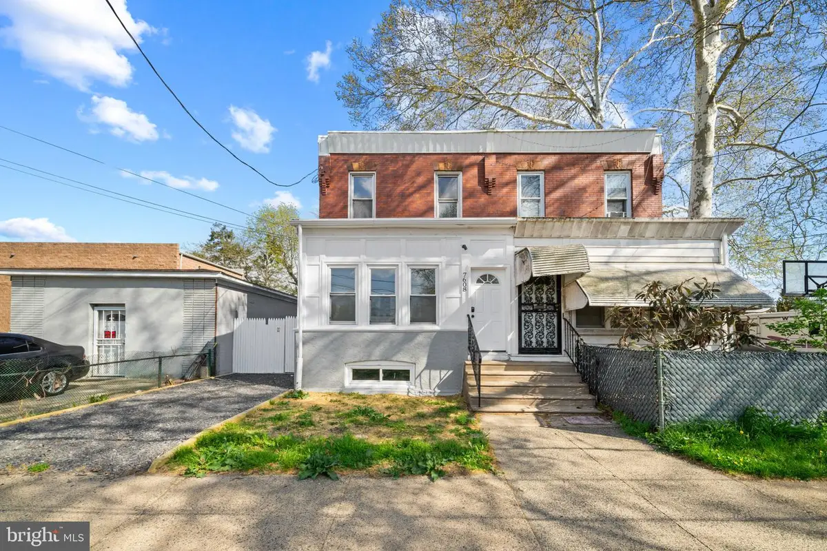 7608 Chelwynde Ave, Philadelphia, PA 19153 - #1